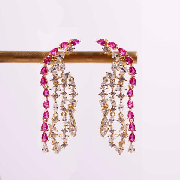 73944 Aretes gotas con zirconias rosas en dorado