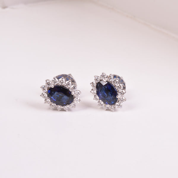 25-0011 Aretes zafiro 18kt