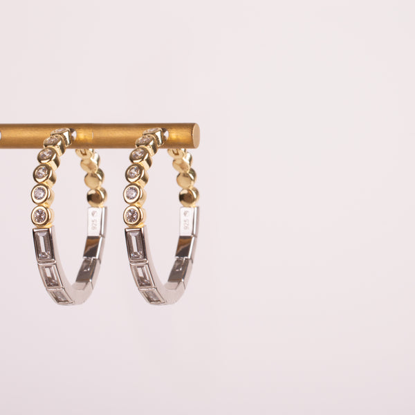 04416 Arracadas bezels y baguettes dorado y plateado