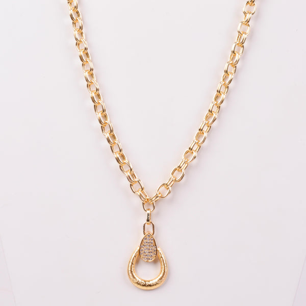 25-9312 Collar cadena circular dije ovalo dorado con zirconias