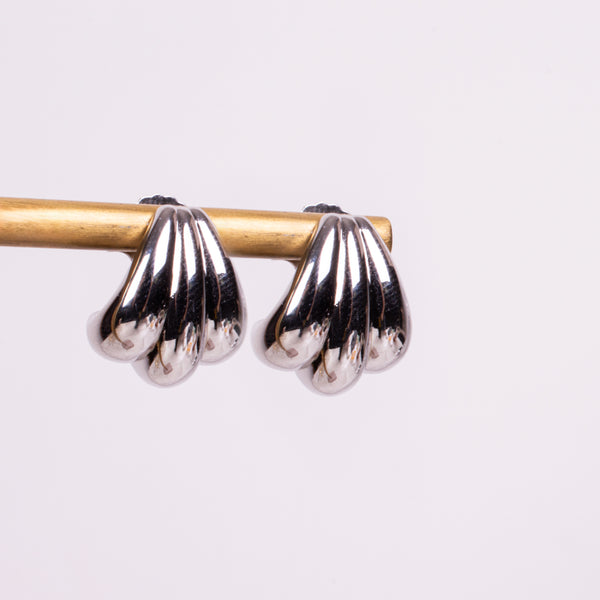 25-7368 Huggers tres gotas bold plateado