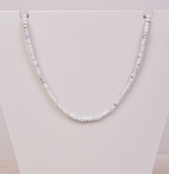 25-9376 Collar piedra blanca con perla