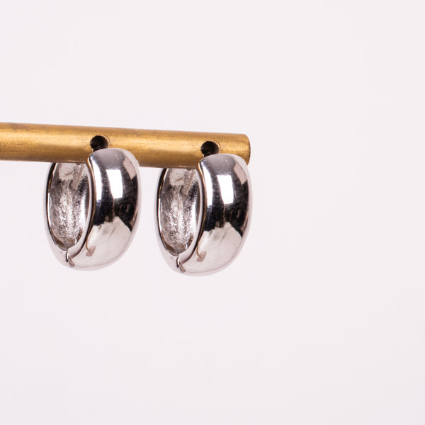 24-02260 Arracadas chunky plateadas