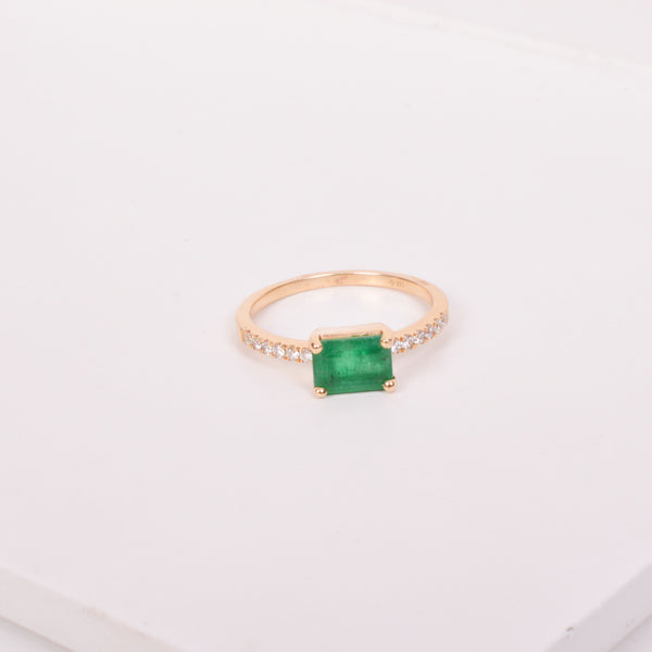 22-8501 ANILLO ESMERALDA TALLA 6