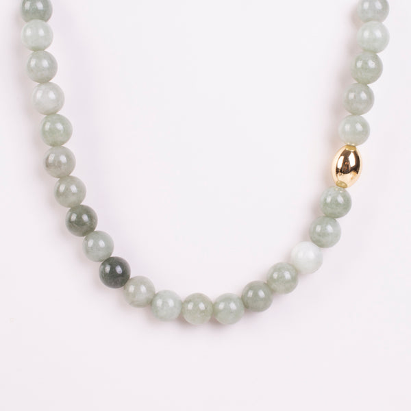 25-93108 COLLAR LABRADORITA CON DIJE CHAPA DE ORO DE LADO