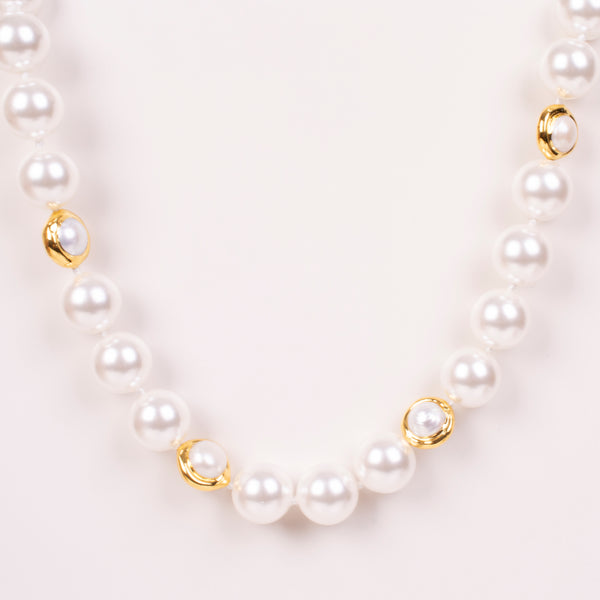 25-73132 Collar perlas con dorado